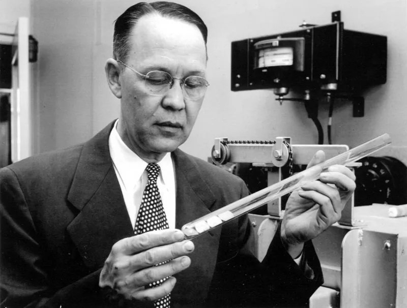 Russell Ohl