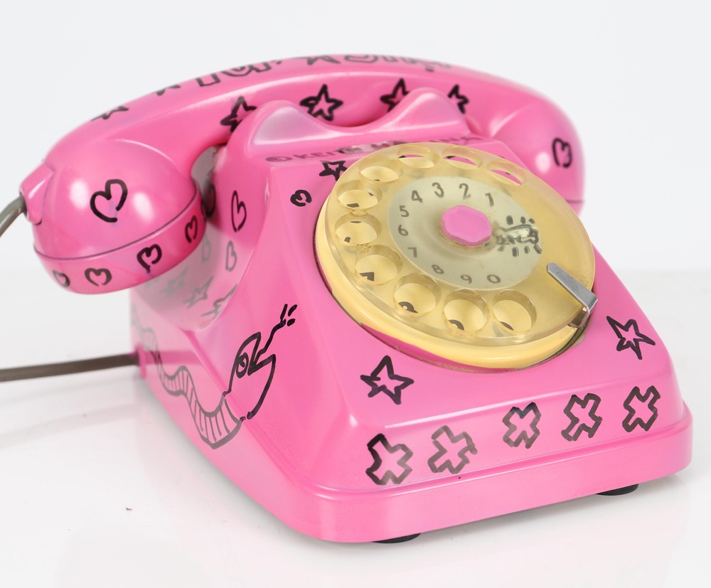 Keith Haring Pop Shop Pink Siemens Auso S62