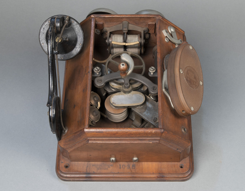 American Speaking Telephone Co. magneto phone