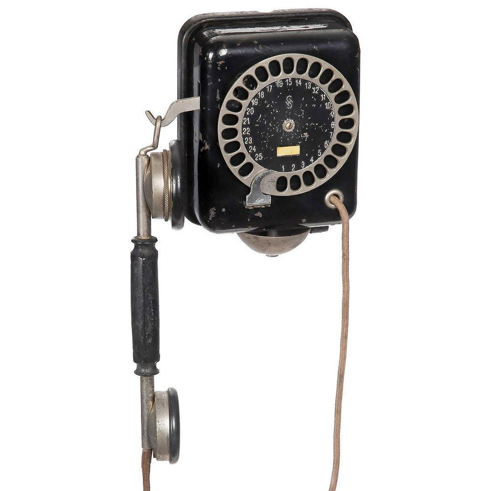 Siemens and Halske 25-extension intercom