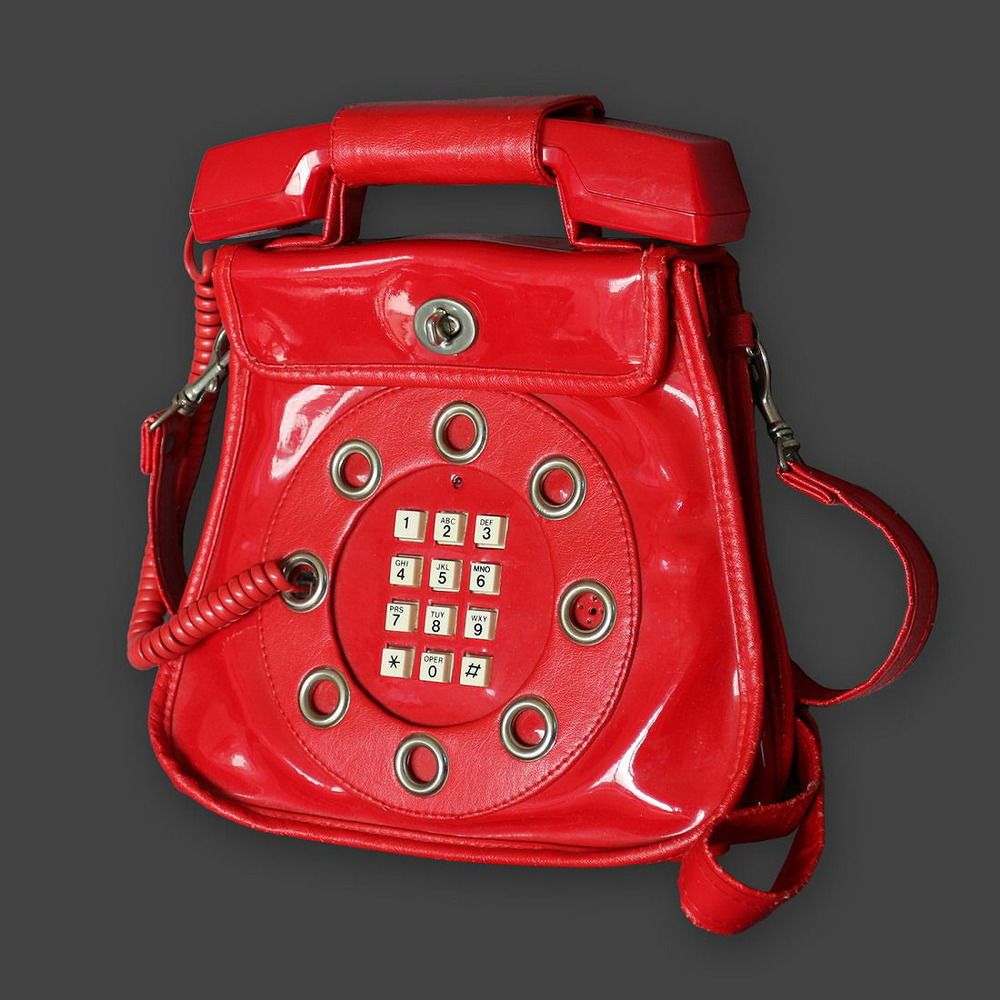Lady Gaga telephone purse