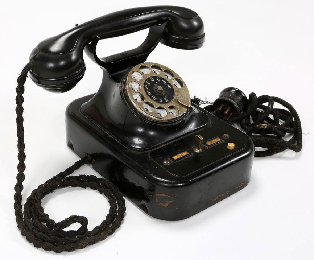 Nazi yacht phone