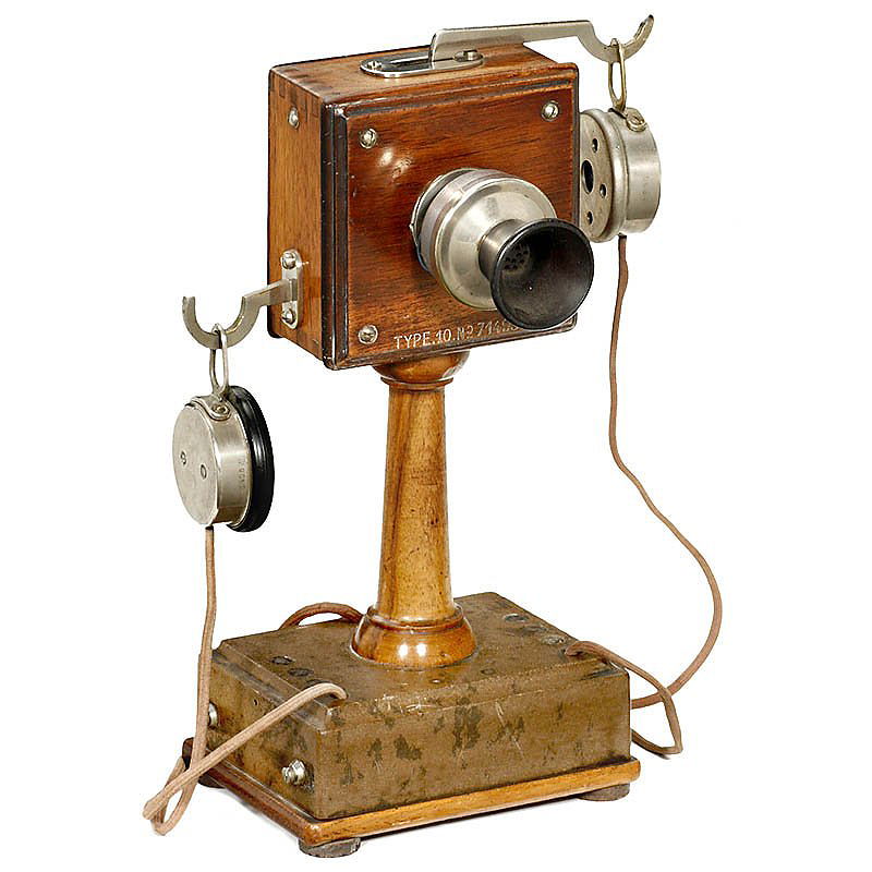 "Eurieult" Type 10 desk telephone