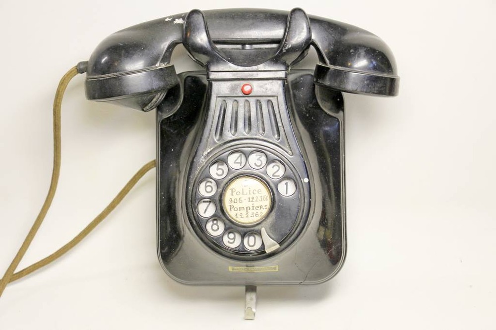 BTMC model 2725 ('Antwerp') phone