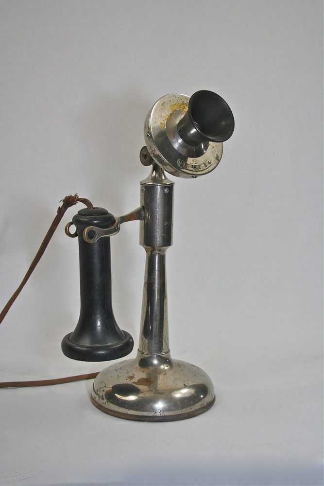 Eastern Telephone Manufacturing Co. tapered shaft desk stand