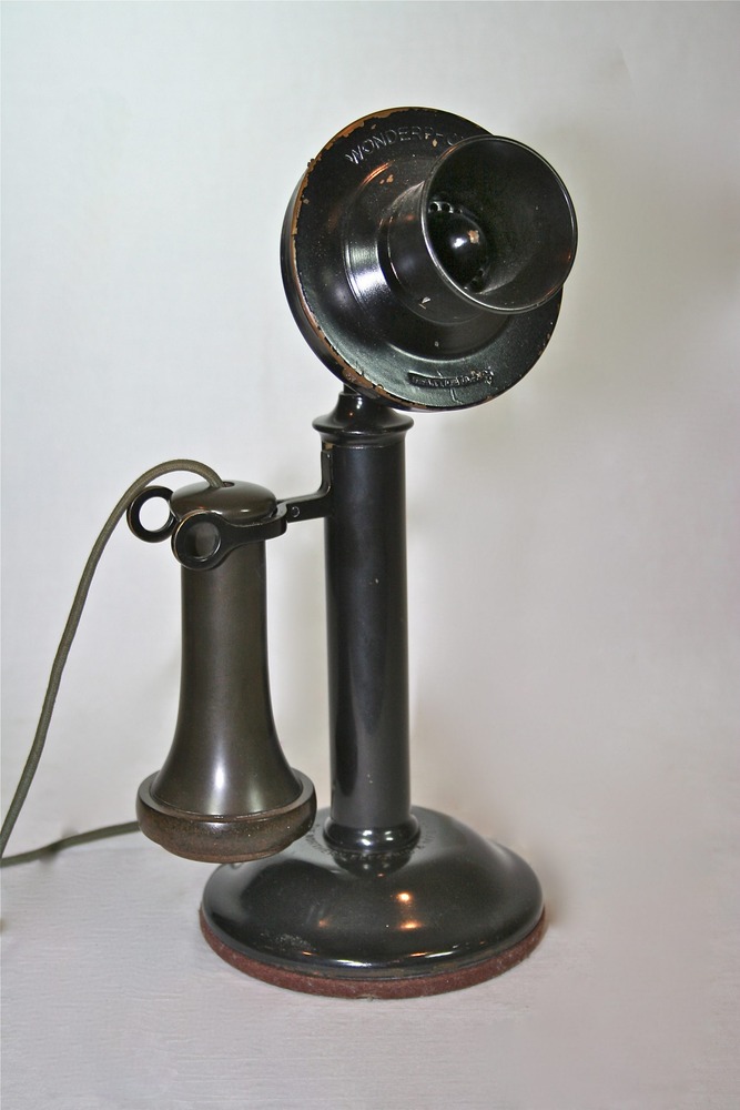 Western Electric 20-AL desk set with "Wonderphone" transmitter