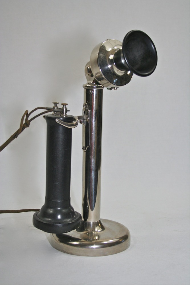 Western Telephone Construction Co. straight shaft desk set