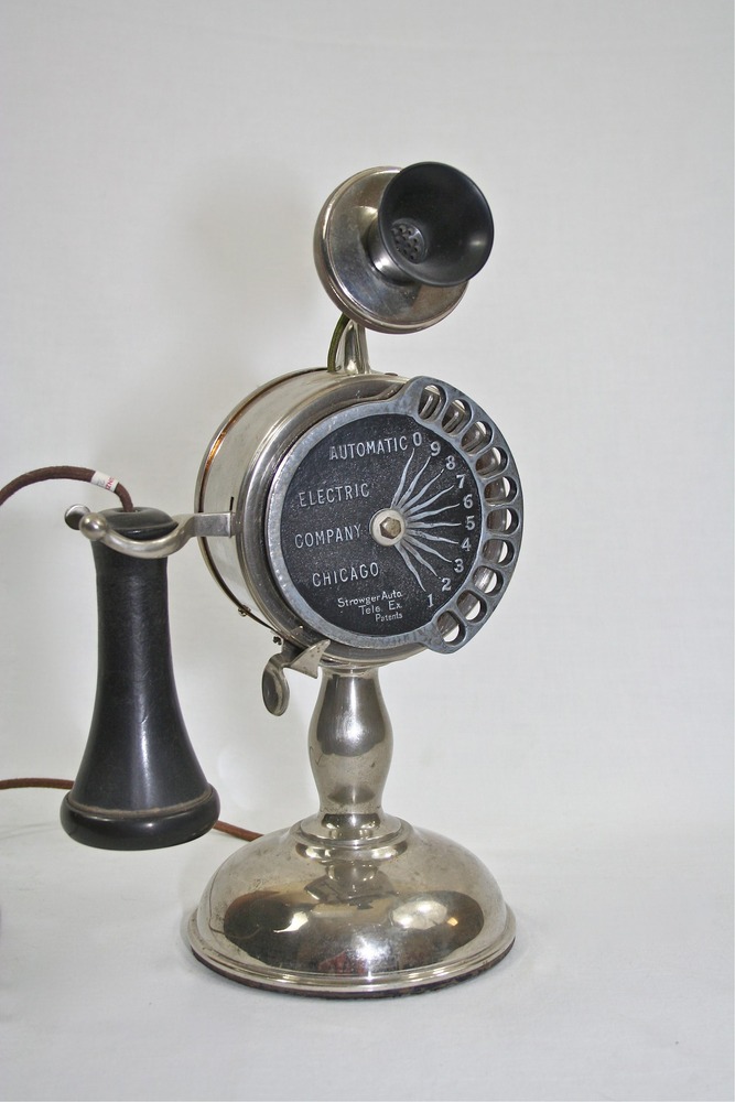 Automatic Electric Strowger "sunburst" dial desk set