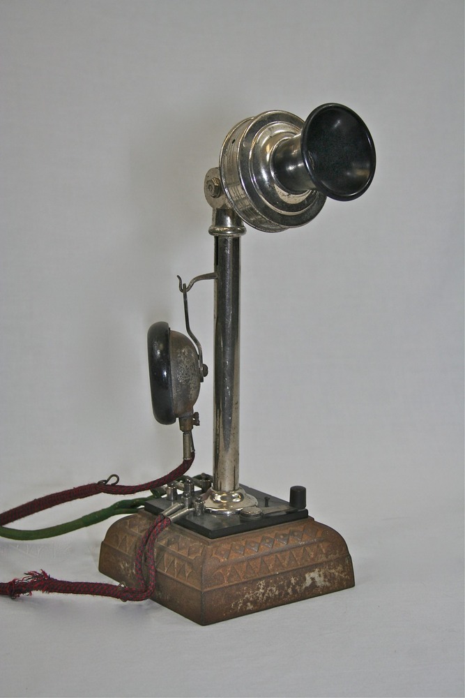 Connecticut Telephone Pencil Shaft Desk Set