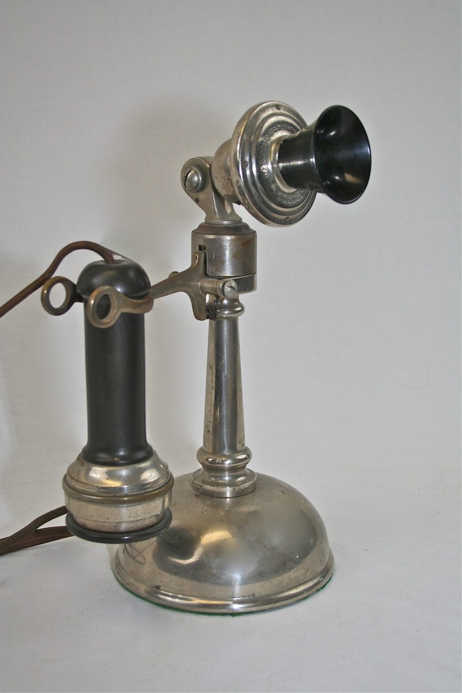 Stromberg-Carlson tapered shaft "oil can" desk stand