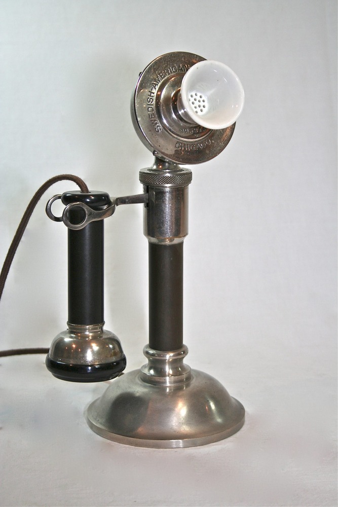 Swedish-American Telephone Co. model #70 desk set