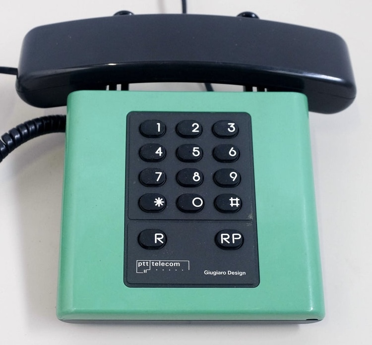 Dutch PTT Elite Phone