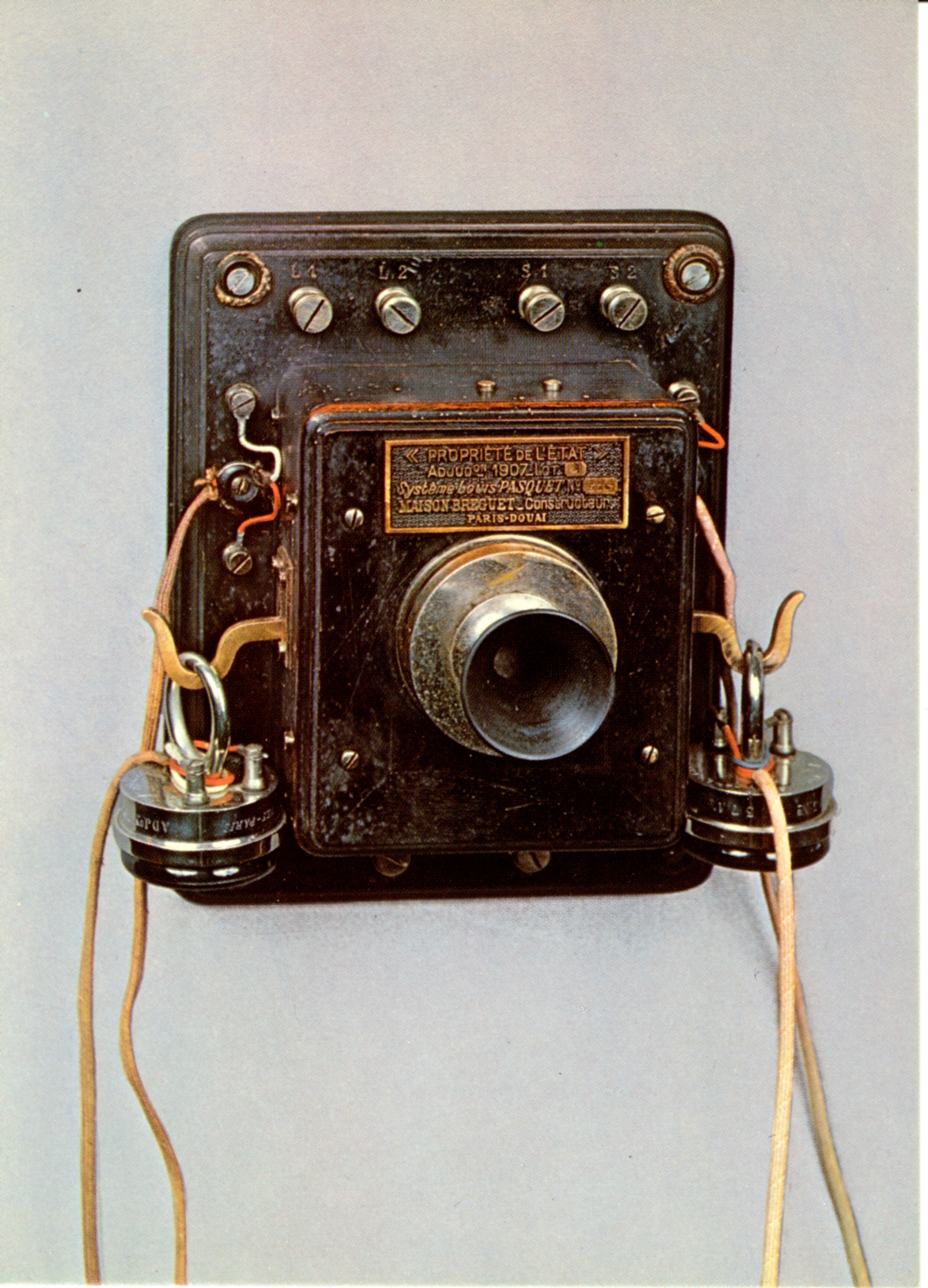 Early French Phone Maison Breguet