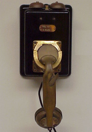 Holtzer-Cabot Ships Phone