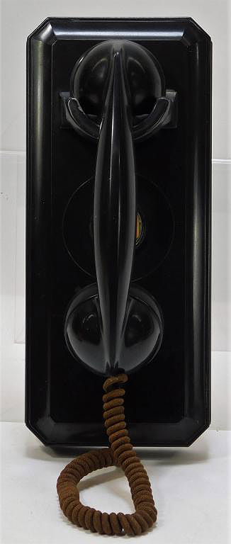 Bell Labs prototype wall phone