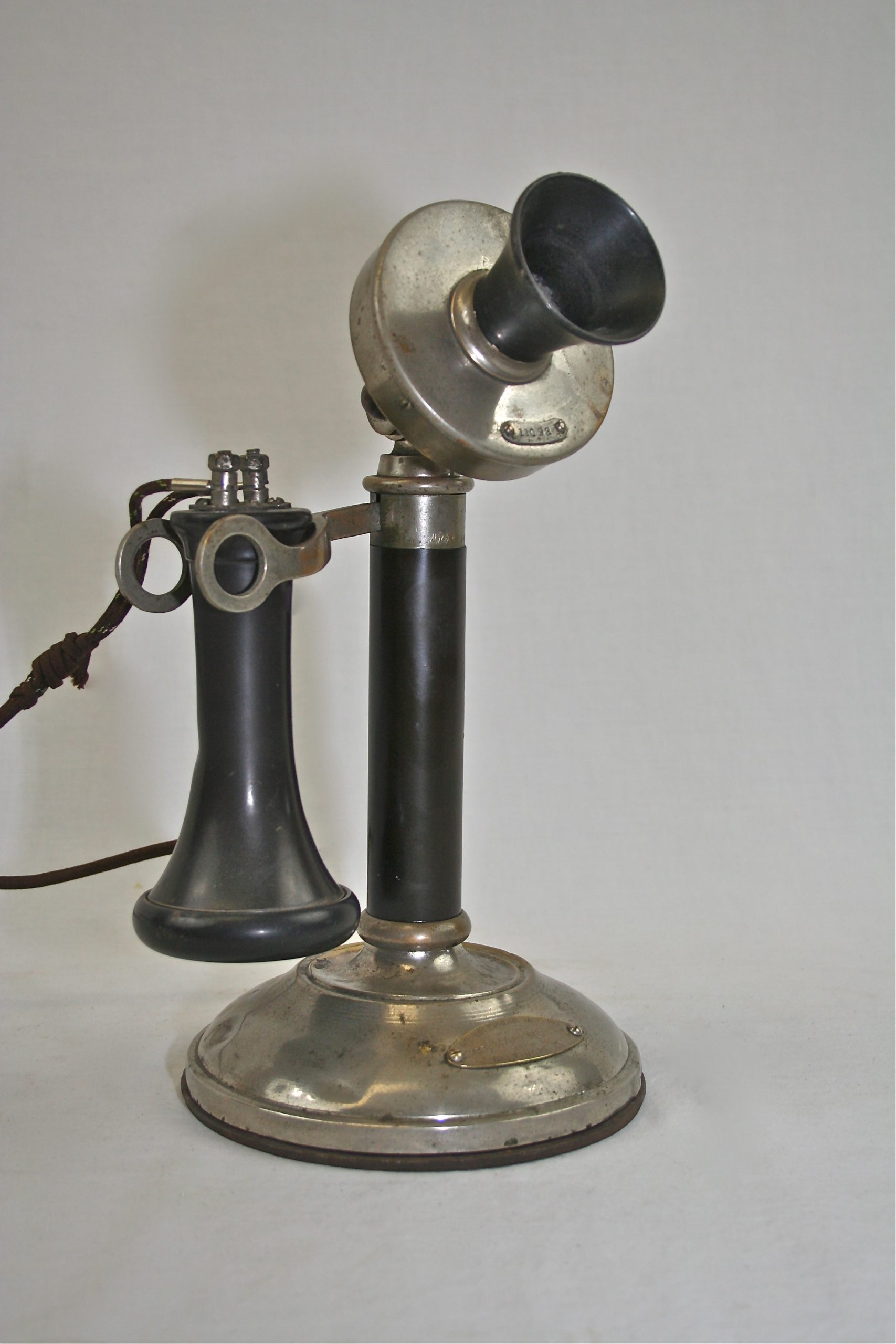 Maryland Telephone Mfg. Company straight shaft desk set