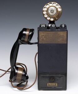 Chicago Telephone Gray Pay Station