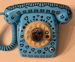 Keith Haring Pop Up Shop Light Blue Siemens 611