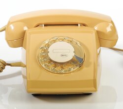 Croma Telephone