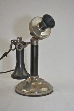 Maryland Telephone Mfg. Company straight shaft desk set