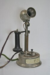 Wilhelm No. 10 Automatic Intercommunicating Portable Desk Set