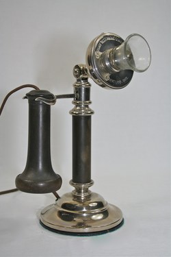 Century Telephone desk set