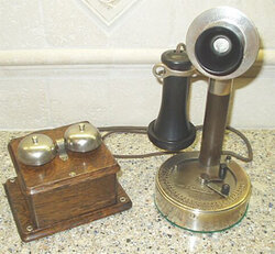 Autophone Signaling Candlestick
