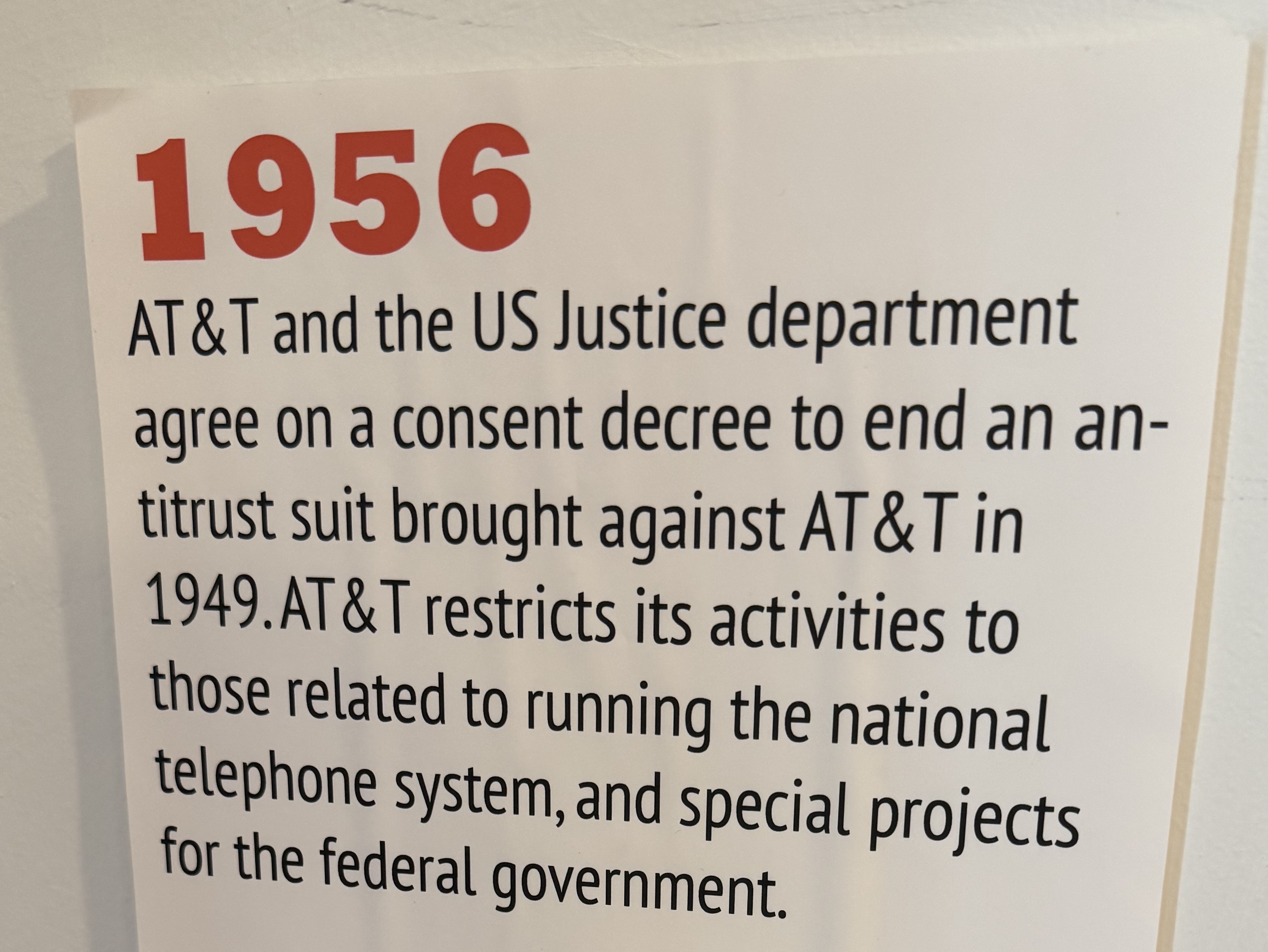 AT&T settles U.S. antitrust suit