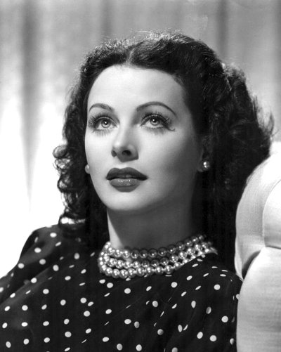 Hedy Lamarr patents Secret Communications System